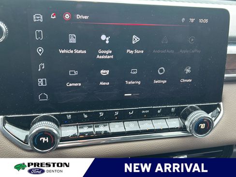 Used 2024 GMC Canyon Denali AWD/4WD image 12