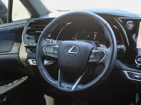 Used 2024 Lexus RX 500h F Sport w/ Convenience Package AWD/4WD image 15