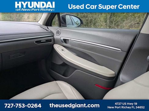 Used 2023 Hyundai Sonata Limited FWD image 19