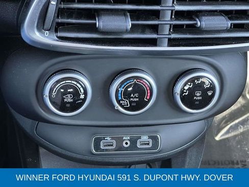 Used 2019 FIAT 500X Pop image 19