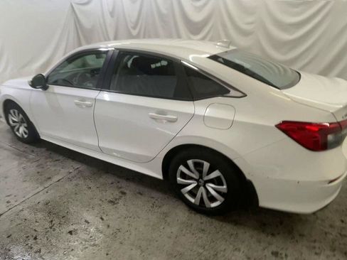 Used 2022 Honda Civic LX image 6