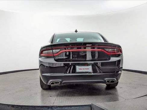 Used 2022 Dodge Charger SXT w/ Plus Group image 7