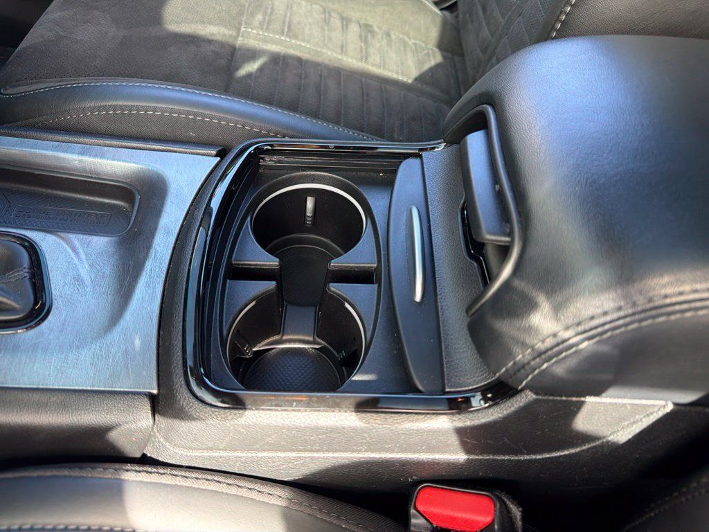 Used 2022 Dodge Charger Scat Pack w/ Daytona Edition Group RWD image 38