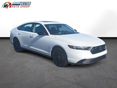 New 2025 Honda Accord SE image 4