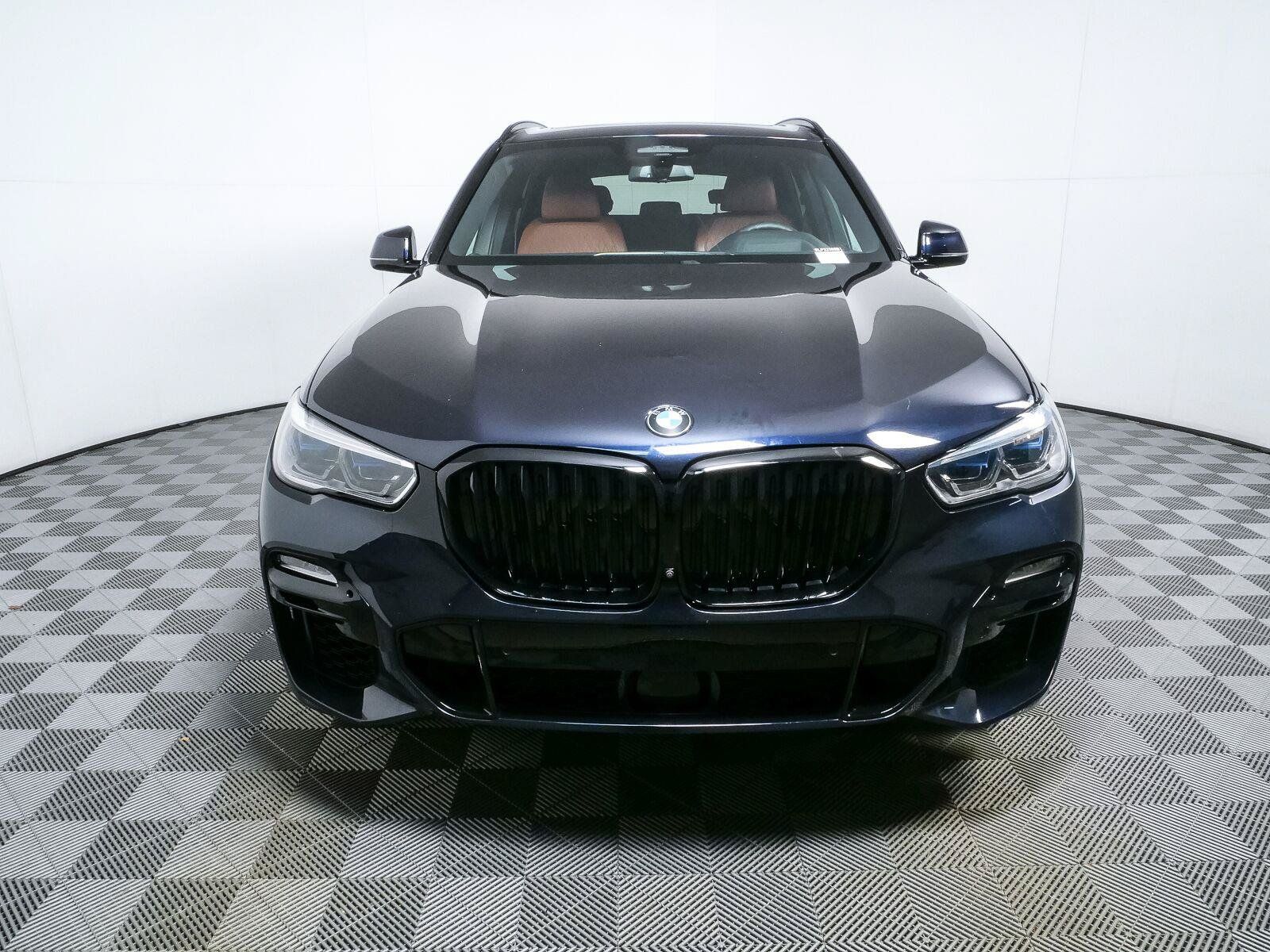 Used 2021 BMW X5 M50i w/ Executive Package AWD/4WD image 36