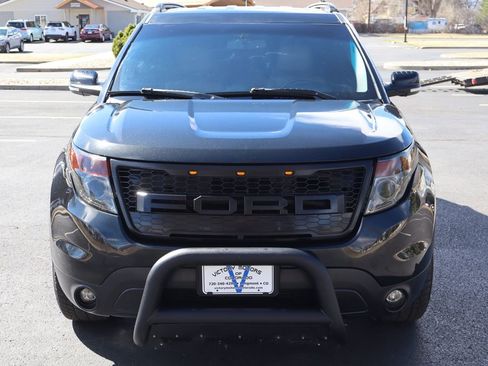 Used 2015 Ford Explorer XLT w/ Equipment Group 202A image 12