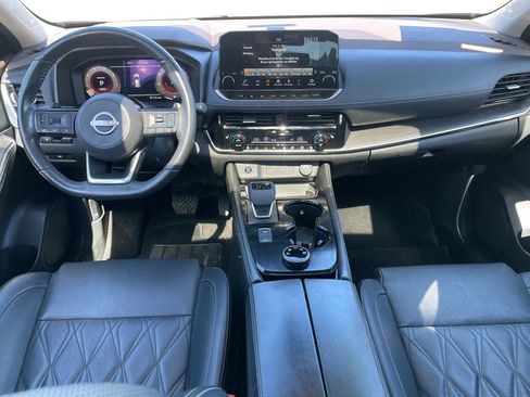 Certified 2023 Nissan Rogue Platinum w/ Platinum Premium Package AWD/4WD image 13