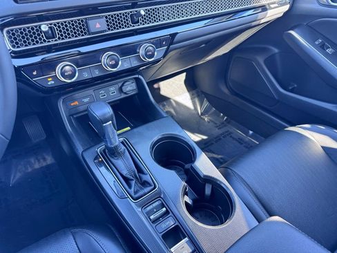 Used 2024 Honda Civic Touring image 33