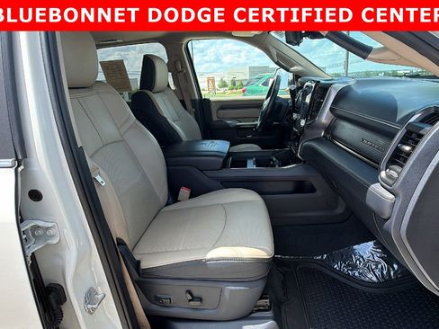Used 2022 RAM 3500 Limited AWD/4WD image 27