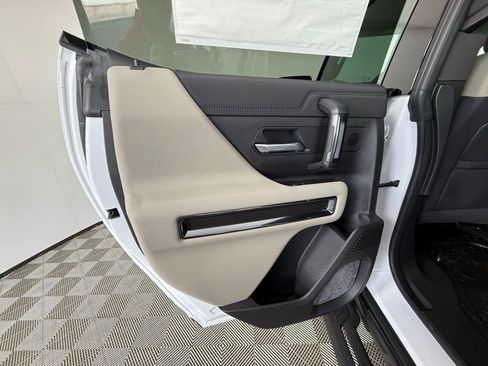 New 2026 GMC Hummer EV 4x4 Crew Cab image 30