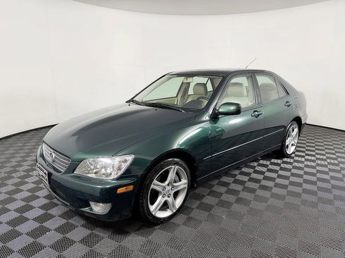 Used 2001 Lexus IS 300 image 2