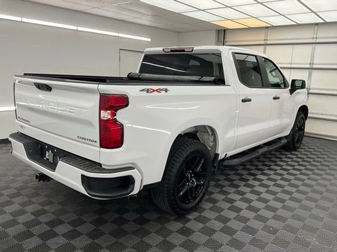 Used 2023 Chevrolet Silverado 1500 Custom AWD/4WD image 21