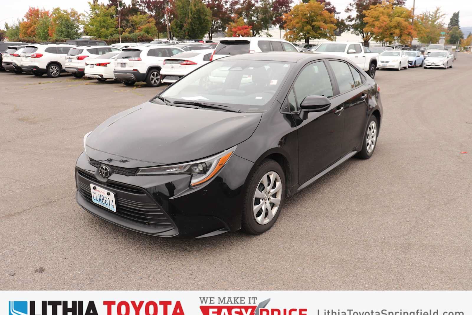 Used 2024 Toyota Corolla LE FWD image 1