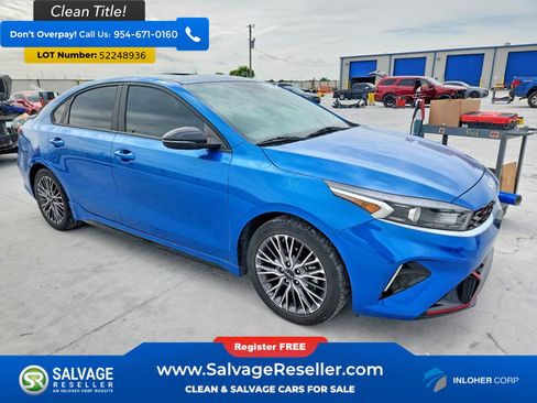 Used 2022 Kia Forte GT-Line w/ GT-Line Premium Package FWD image 5