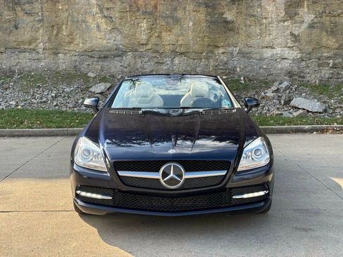 Used 2015 Mercedes-Benz SLK 250 2015 MERCEDES-BENZ SLK 250 image 10