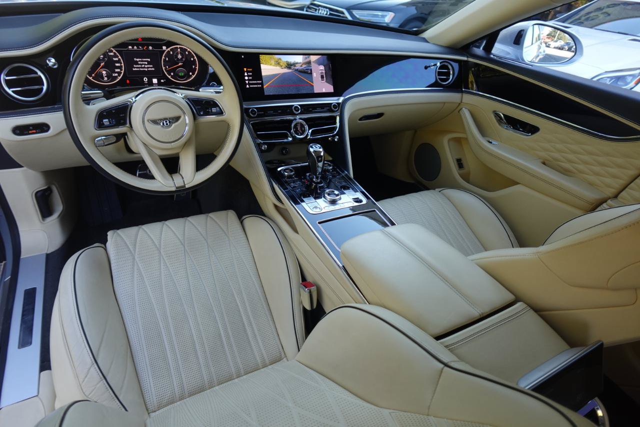 Used 2022 Bentley Flying Spur V8 AWD/4WD image 7