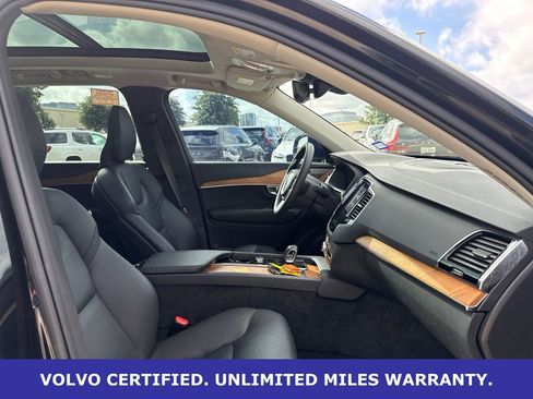 Certified 2023 Volvo XC90 T8 Plus w/ Protection Package Premier AWD/4WD image 11