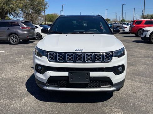 Used 2025 Jeep Compass Limited image 2