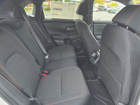 Certified 2026 Honda HR-V Sport image 7