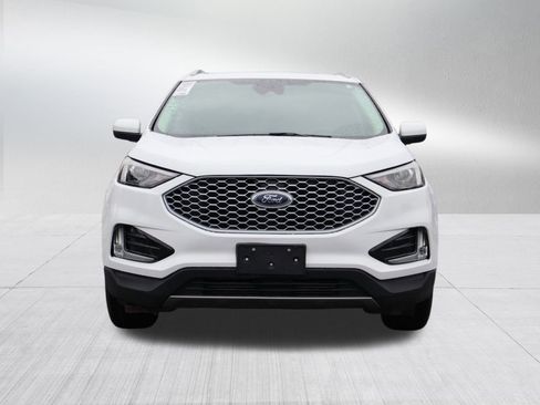 Used 2023 Ford Edge SEL w/ Convenience Package image 2