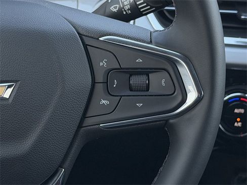 New 2026 Chevrolet Trax LT w/ LT Convenience Package image 14