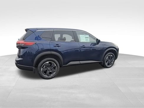 New 2026 Nissan Rogue SV image 9