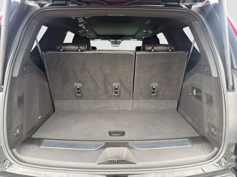 Used 2022 Cadillac Escalade Sport w/ Touring Package AWD/4WD image 28