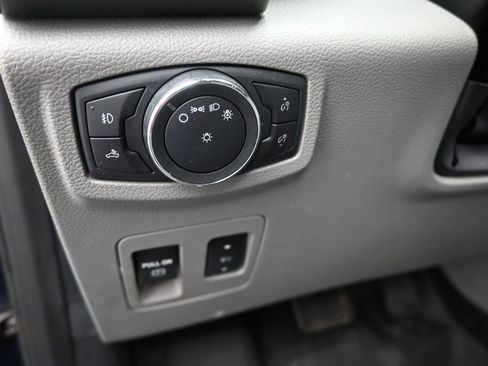 Used 2019 Ford F150 XLT w/ Equipment Group 302A Luxury AWD/4WD image 22