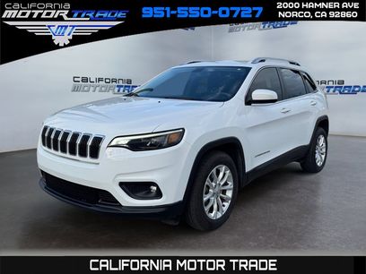 Used 2019 Jeep Cherokee Latitude w/ Popular Appearance Group