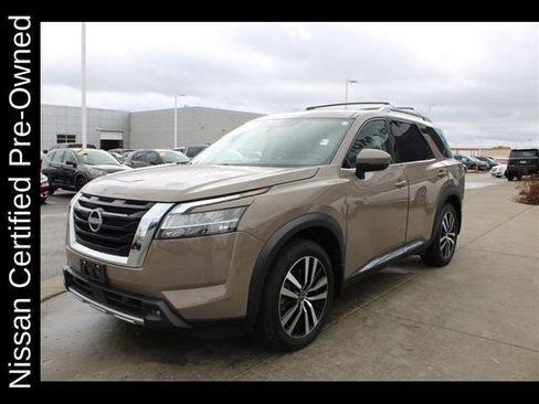 Certified 2023 Nissan Pathfinder Platinum AWD/4WD image 3
