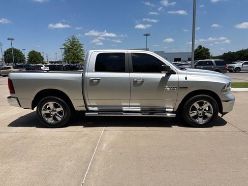 Used 2017 RAM 1500 Big Horn AWD/4WD image 6