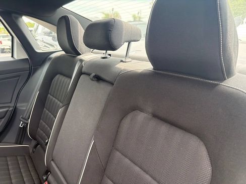 Used 2022 Volkswagen Jetta Sport FWD image 8