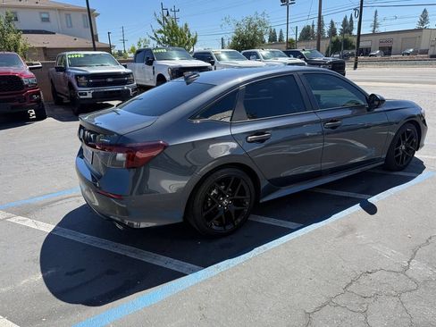 Used 2025 Honda Civic Sport image 5