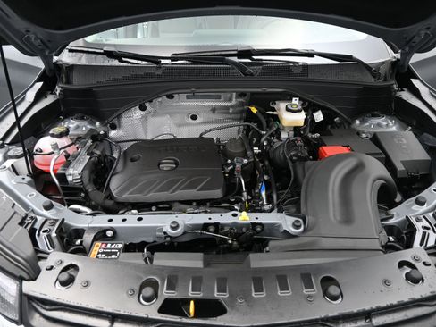 New 2026 Chevrolet TrailBlazer LT w/ LT Cold Weather Package FWD image 24