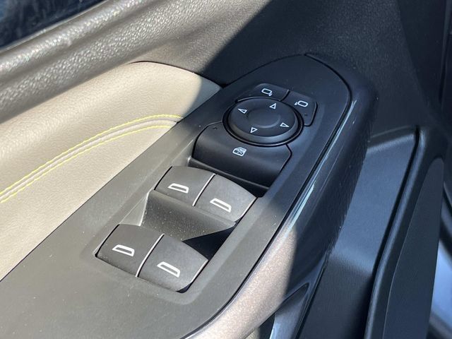 Certified 2024 Chevrolet Trax ACTIV w/ Sunroof Package FWD image 29