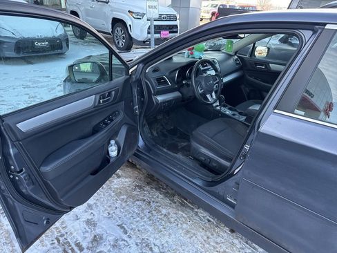 Used 2016 Subaru Legacy 2.5i Premium w/ Popular Package #2 AWD/4WD image 10
