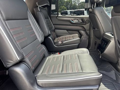 Used 2025 GMC Yukon XL AT4 Ultimate w/ LPO, Floor Liner Package AWD/4WD image 16