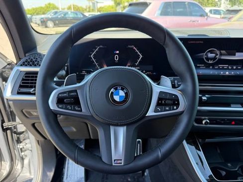 Used 2026 BMW X5 sDrive40i w/ M Sport Package image 24