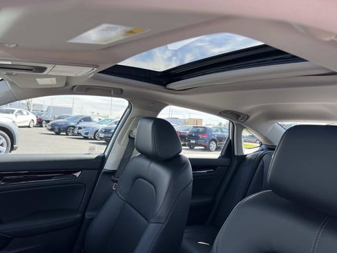 Certified 2024 Honda Civic Touring image 21