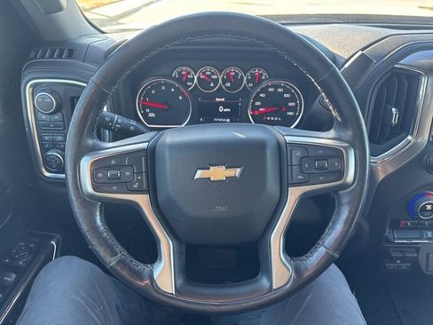 Used 2022 Chevrolet Silverado 3500 LT w/ Convenience Package image 31