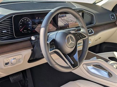 New 2026 Mercedes-Benz GLE 450 4MATIC image 3