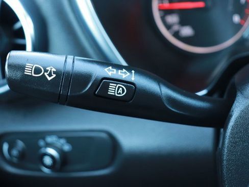 Used 2025 Chevrolet Blazer LT image 24