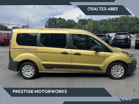 Used 2018 Ford Transit Connect XL FWD image 1