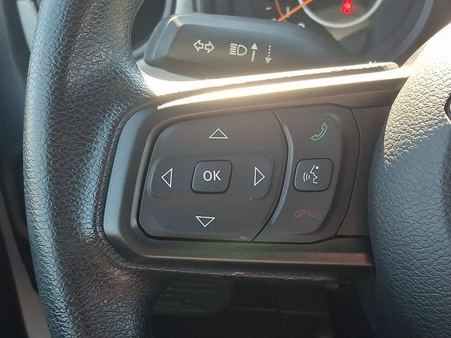 Used 2025 Jeep Wrangler Sport AWD/4WD image 19
