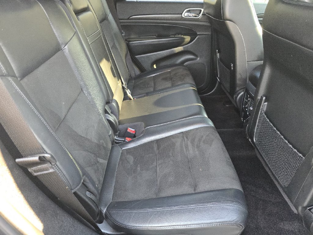 Used 2018 Jeep Grand Cherokee Altitude AWD/4WD image 21