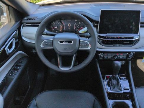 New 2026 Jeep Compass Limited AWD/4WD image 14