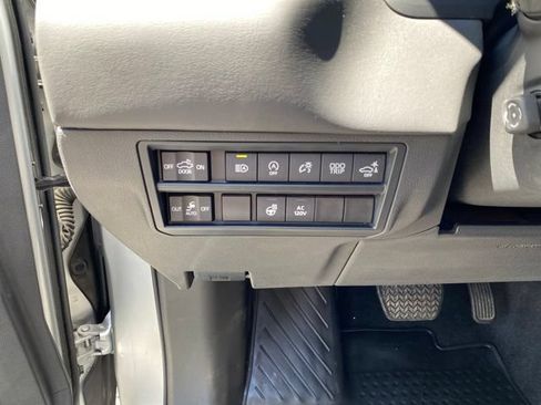 Used 2023 Toyota Tundra Platinum AWD/4WD image 15