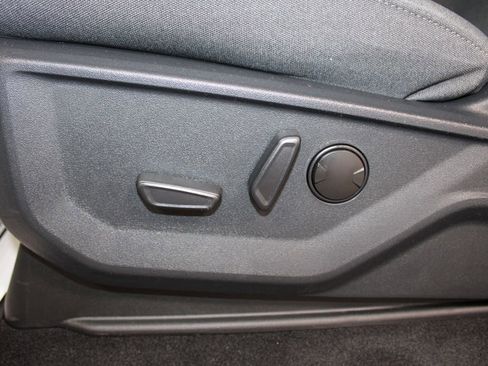 New 2025 Ford F150 XLT w/ Equipment Group 302A MID image 25