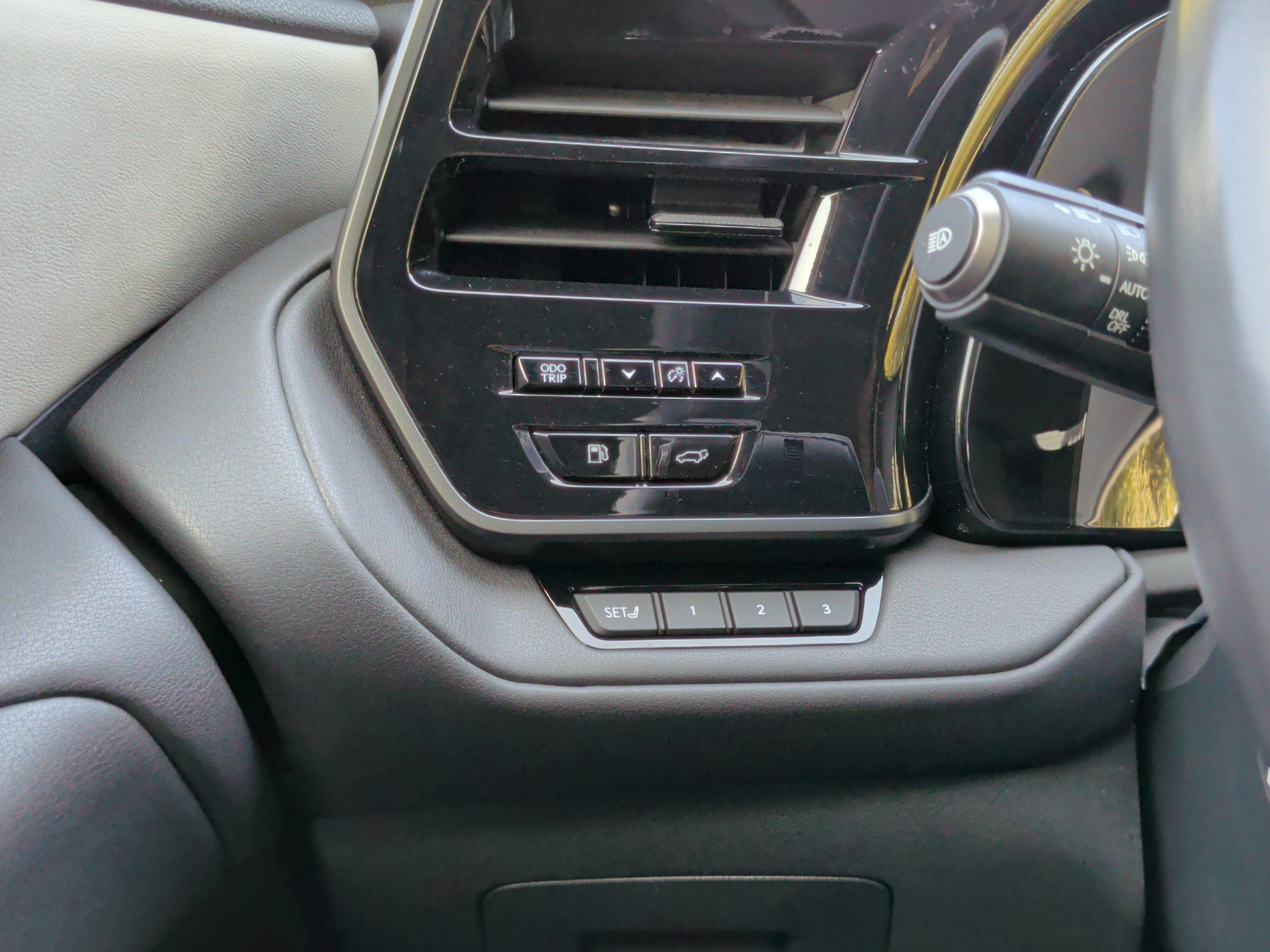 Used 2025 Lexus TX 350 AWD w/ Technology Package image 23