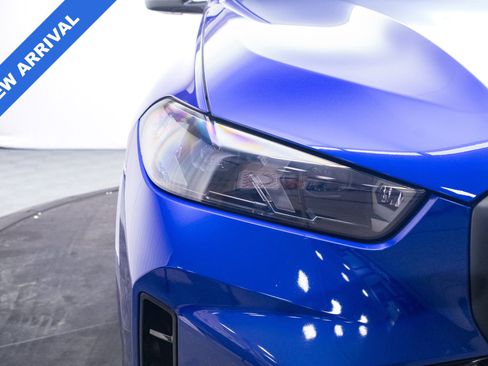 Used 2025 BMW X5 M60i w/ Climate Comfort Package image 11